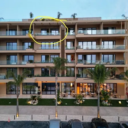 Radhime Luxury Sleeps 4-6 Apartment