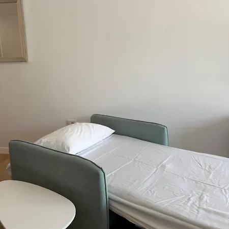 Appartement Radhime Luxury Sleeps 5 Orikum