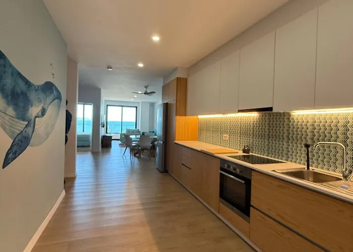 Radhime Luxury Sleeps 5 公寓 奥里库姆